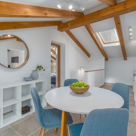 Apartments Agata Novigrad  Bagian luar foto