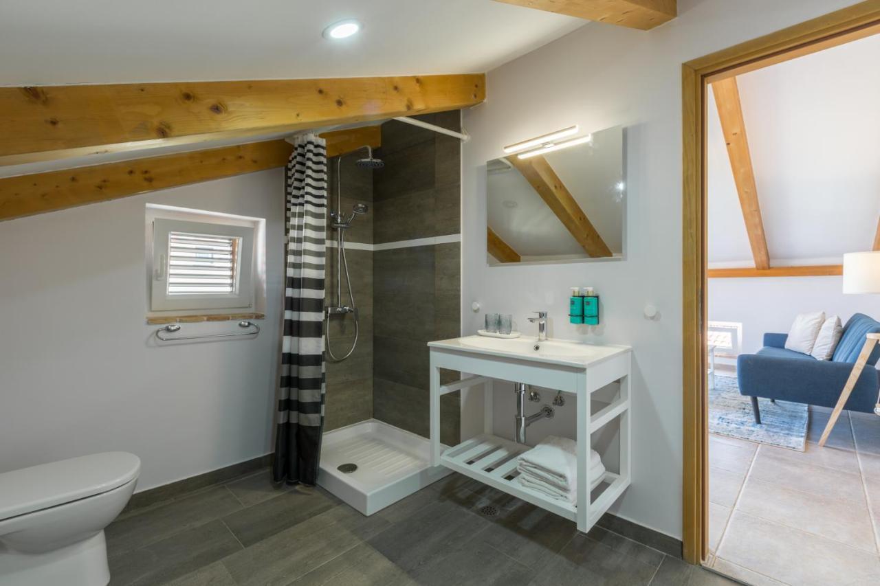 Apartments Agata Novigrad  Bagian luar foto