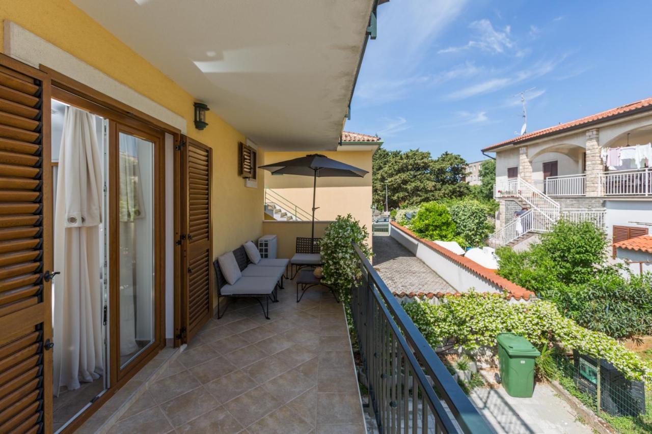 Apartments Agata Novigrad  Bagian luar foto