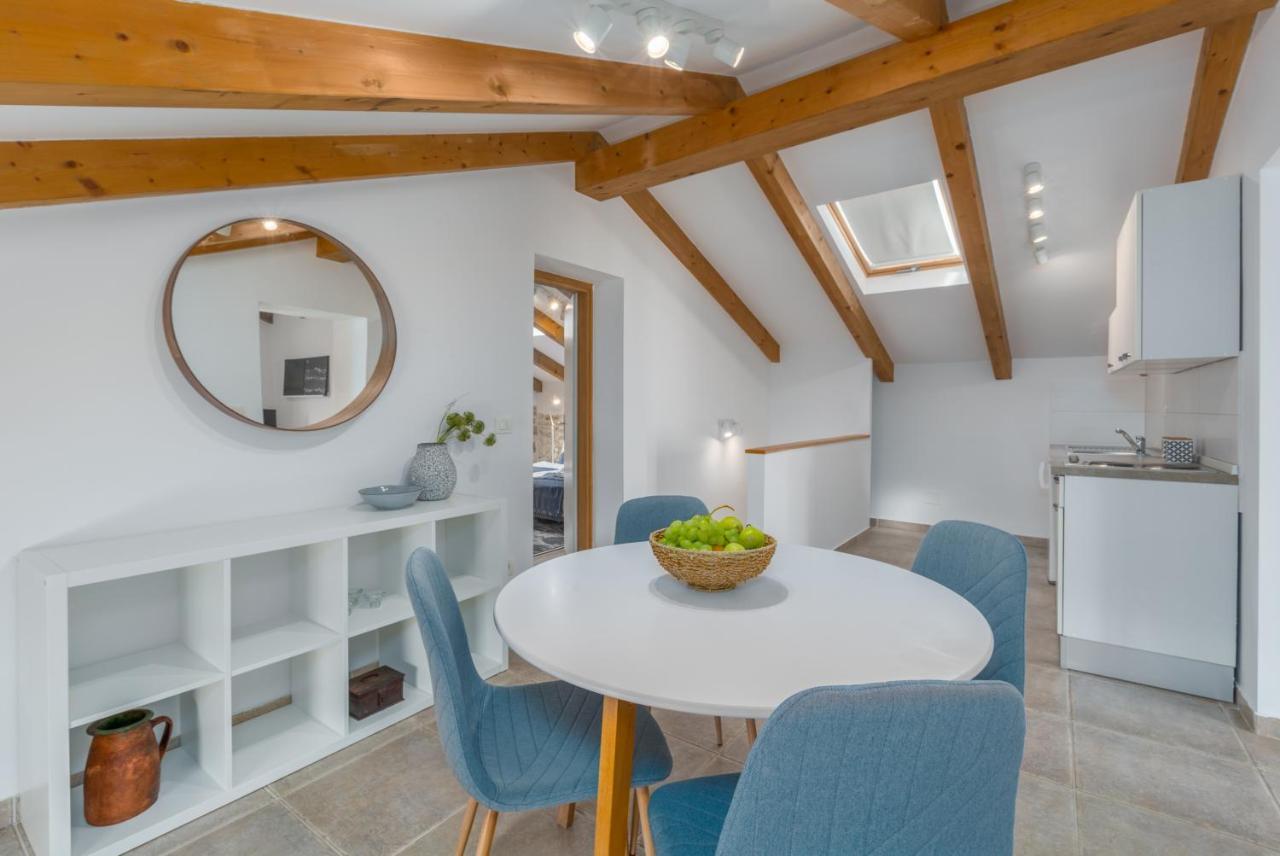 Apartments Agata Novigrad  Bagian luar foto