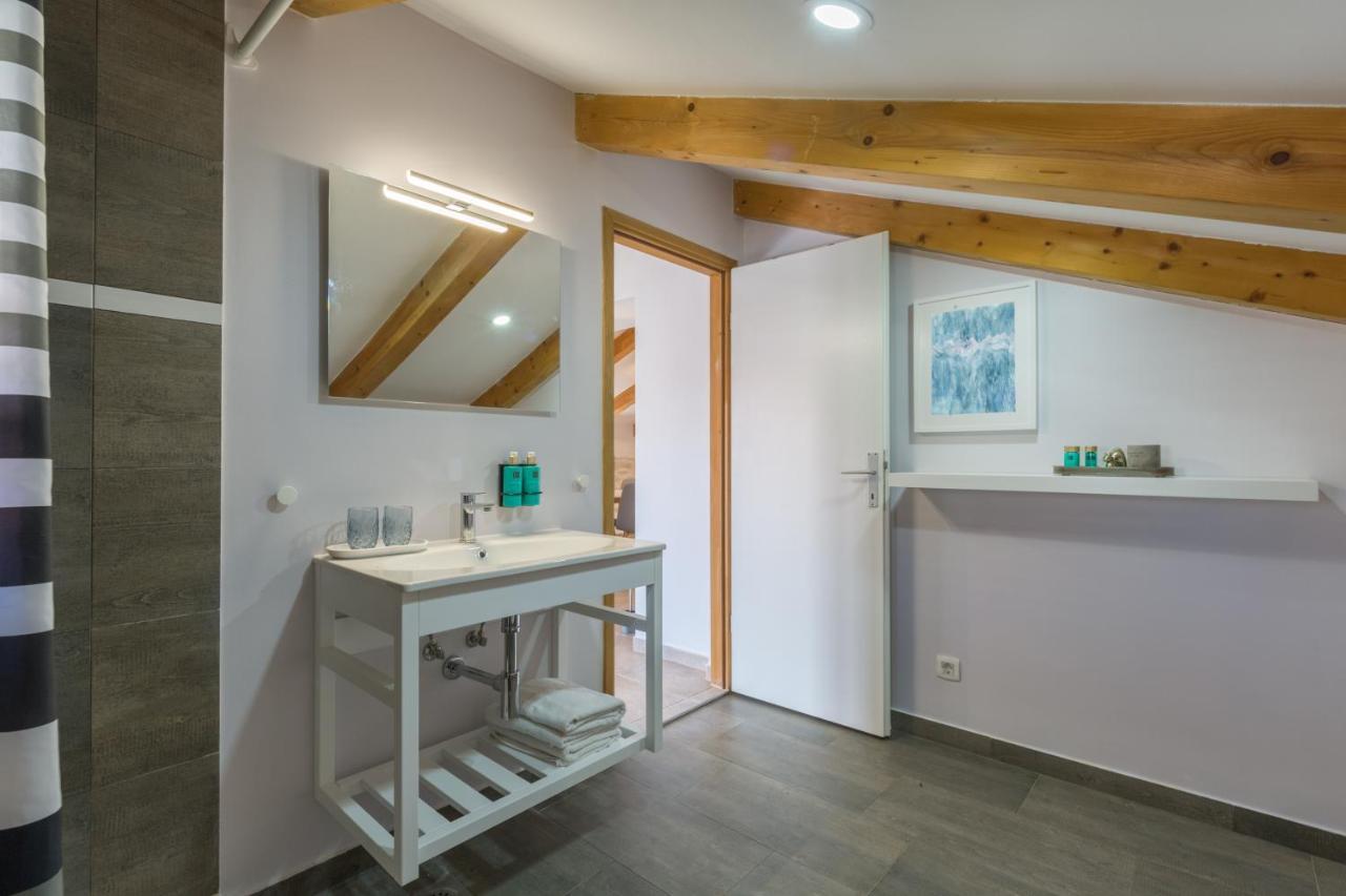 Apartments Agata Novigrad  Bagian luar foto