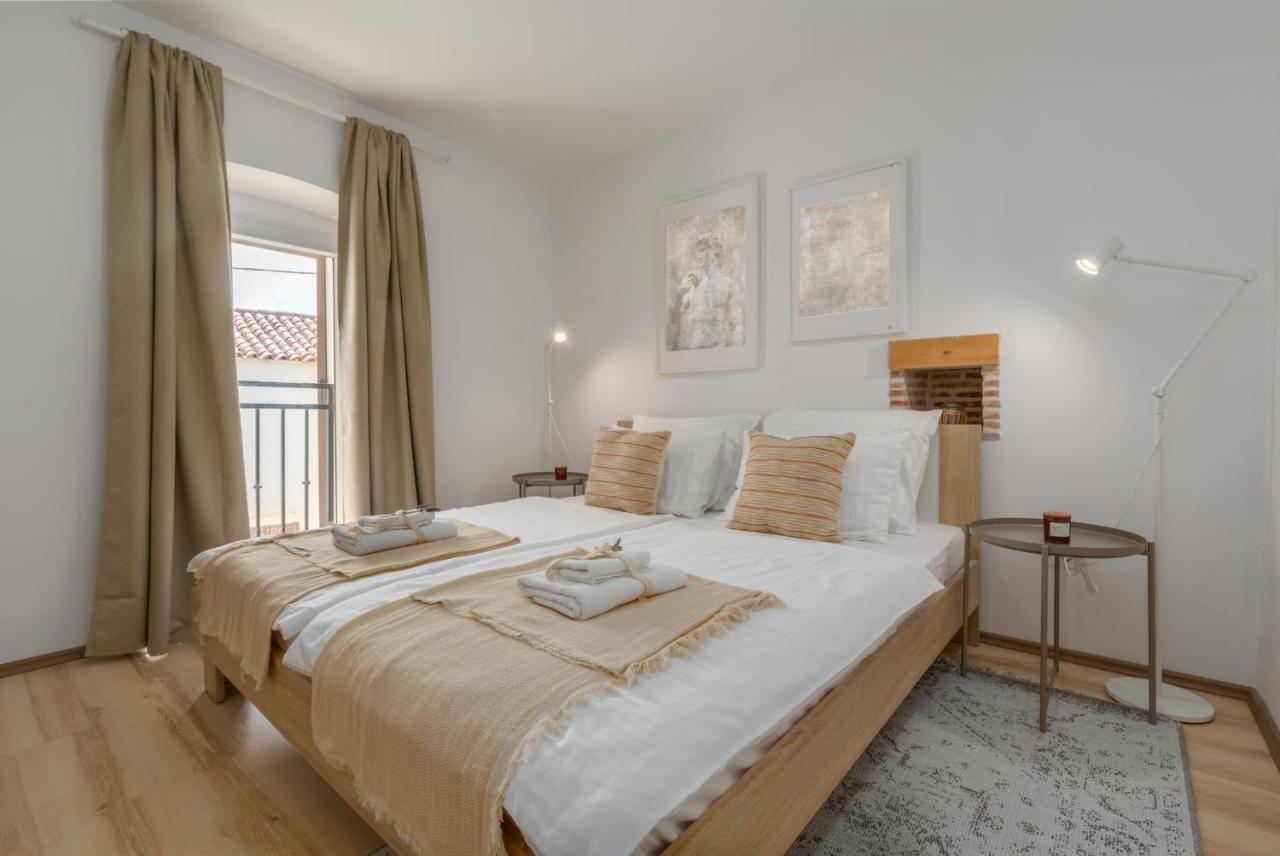 Apartments Agata Novigrad  Bagian luar foto