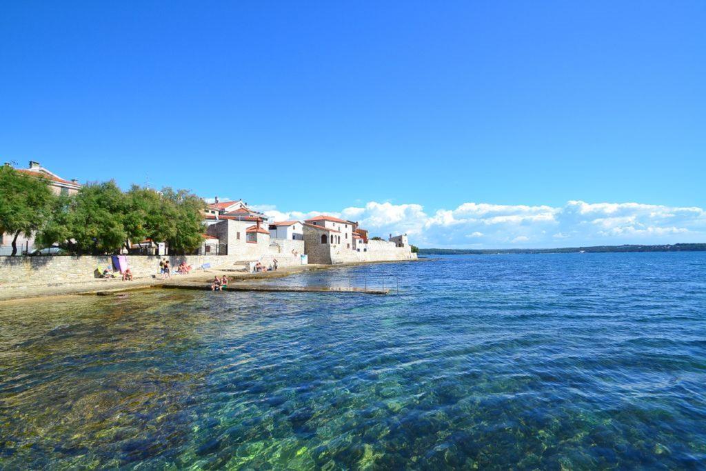 Apartments Agata Novigrad  Bagian luar foto